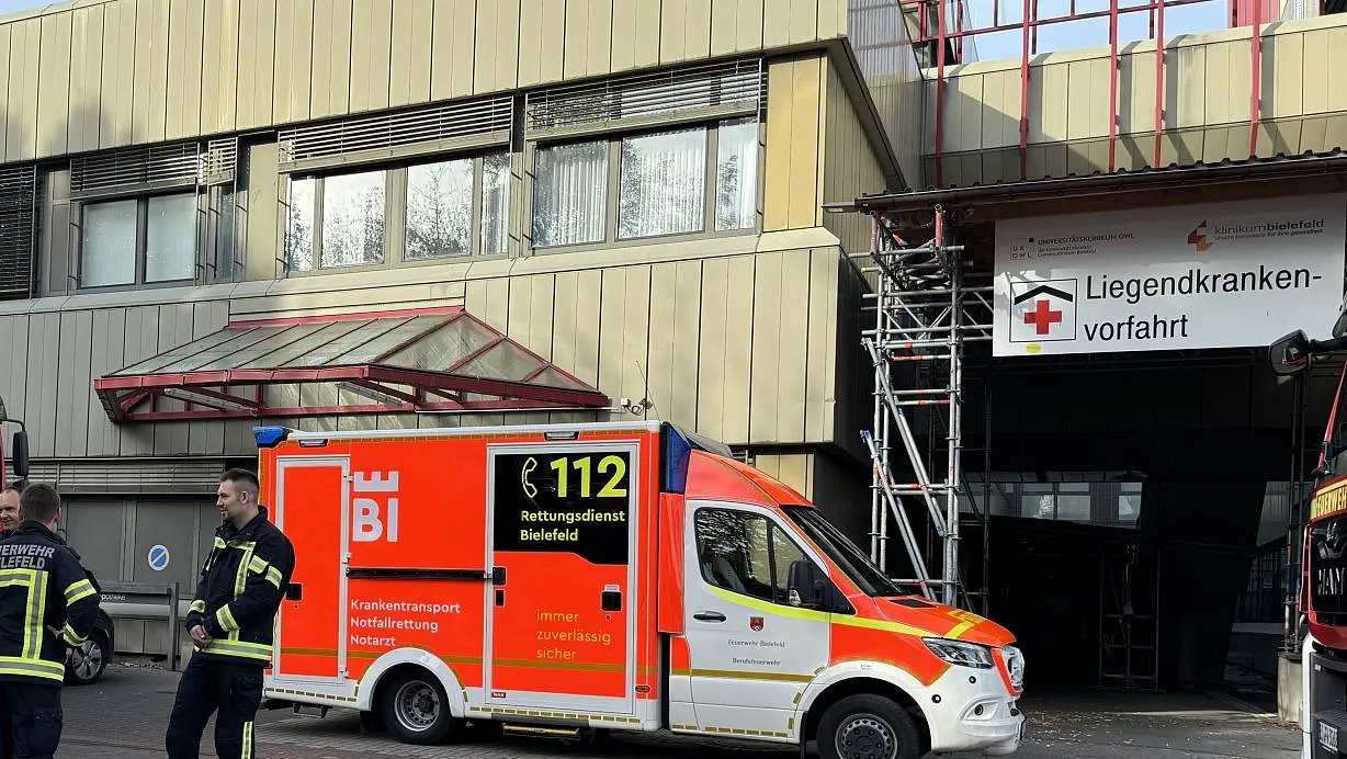 Chaos in Bielefeld: Chemieunfall löst Großalarm aus!