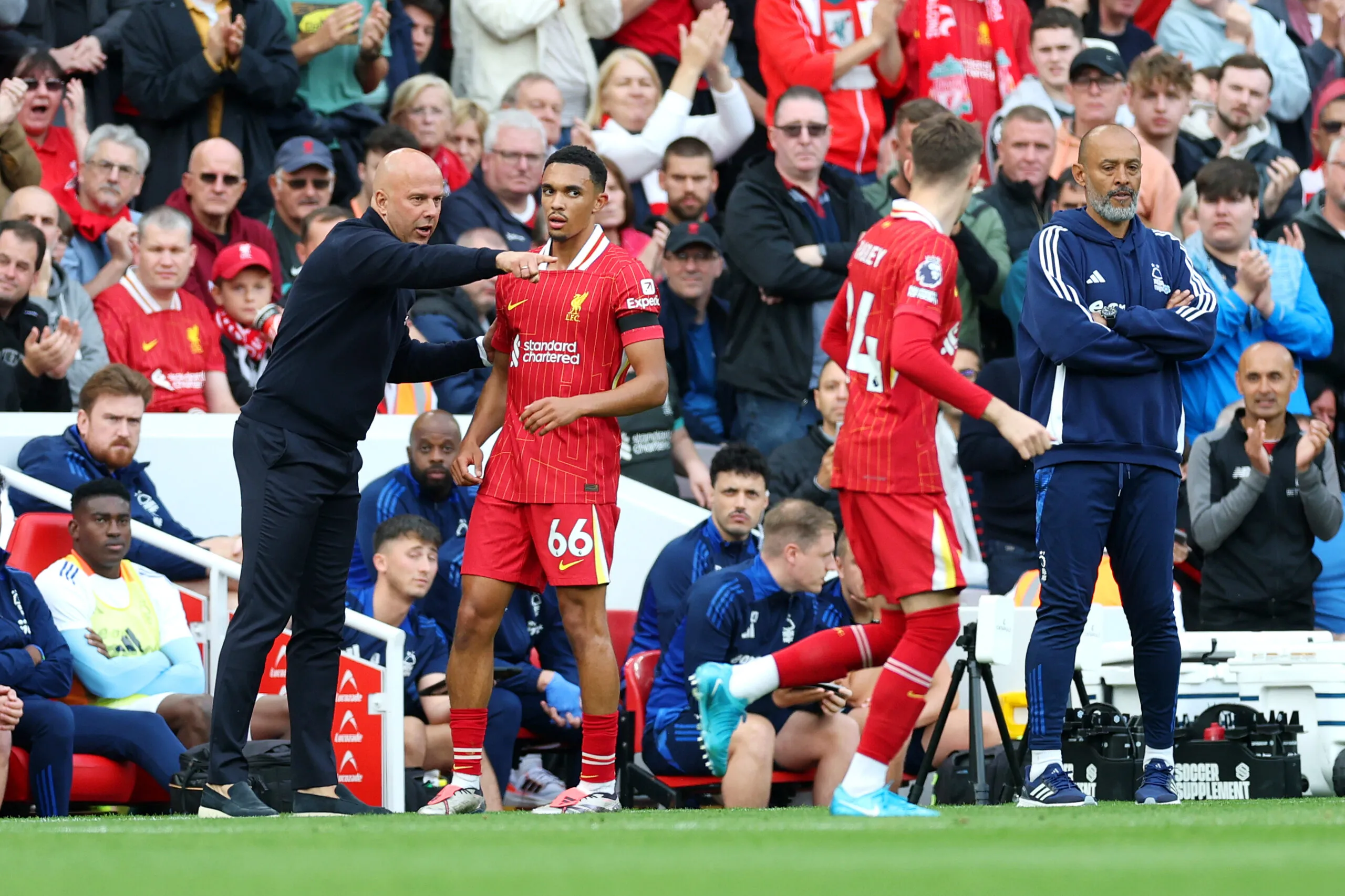 Liverpool überrollt Leverkusen: Ein Schock für Xabi Alonso!