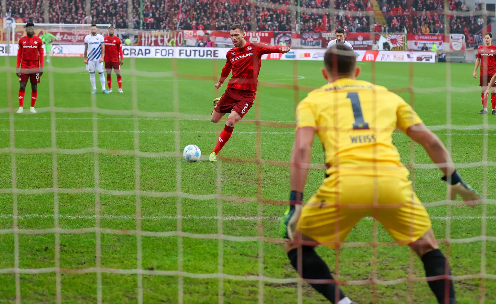 FCK vs. KSC: Das packende Duell, das ganz Deutschland fesselt!