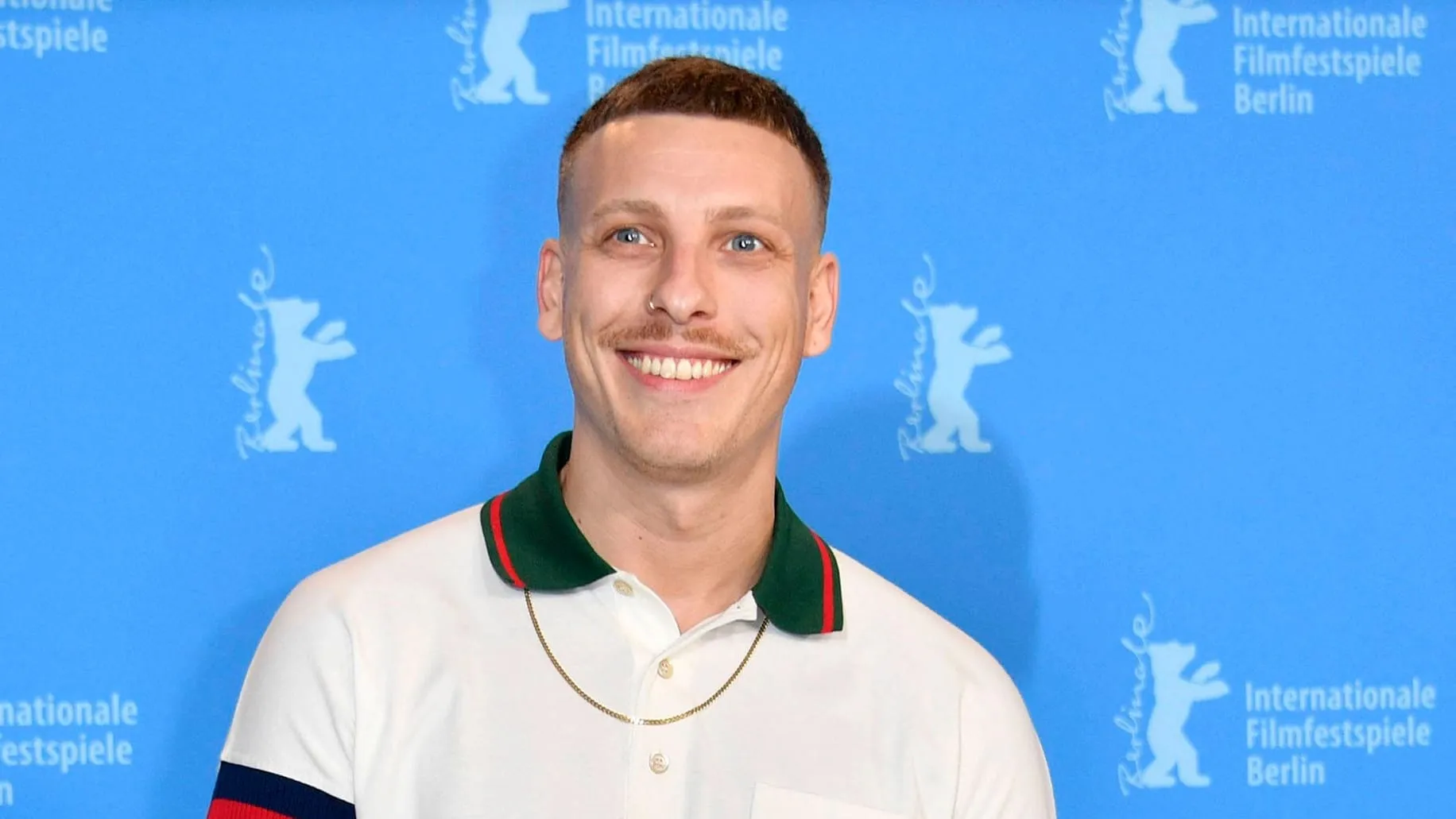 Felix Lobrecht: Der Comedian, der Deutschland zum Lachen bringt!