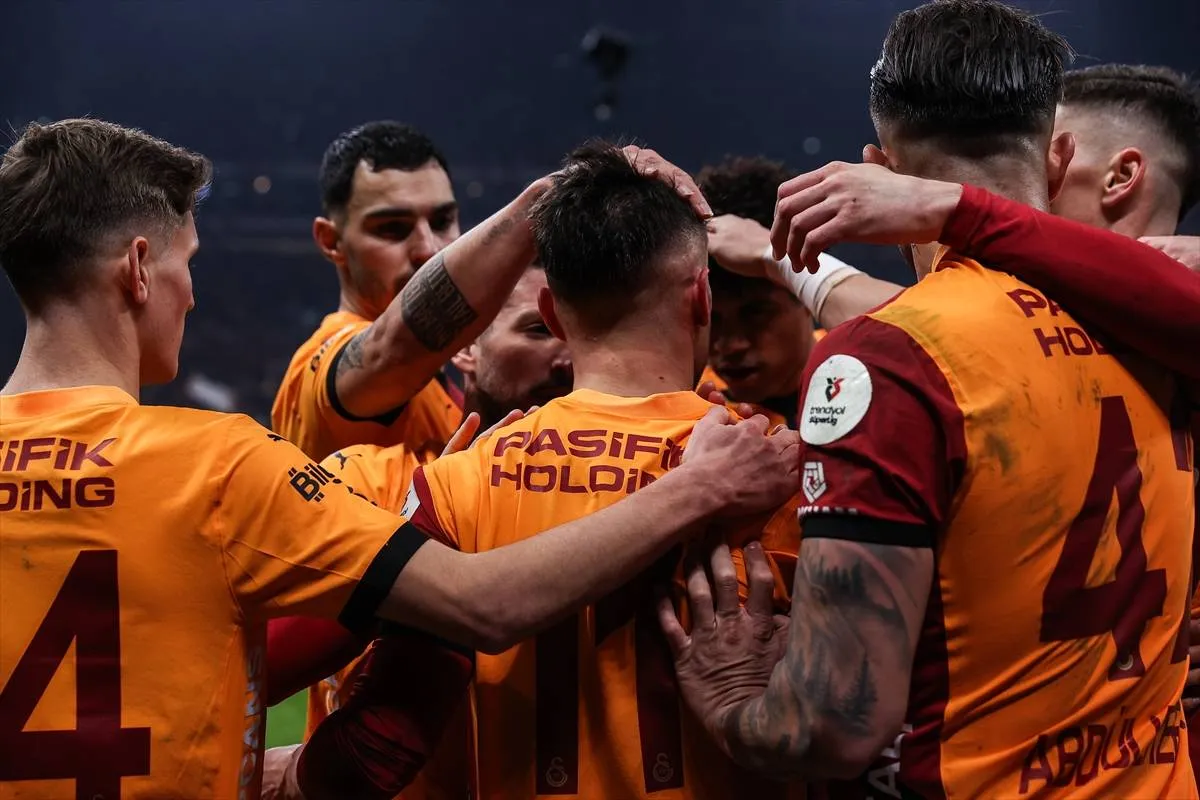 Galatasaray vs. Trabzonspor: Das Duell, das ganz Deutschland fesselt!