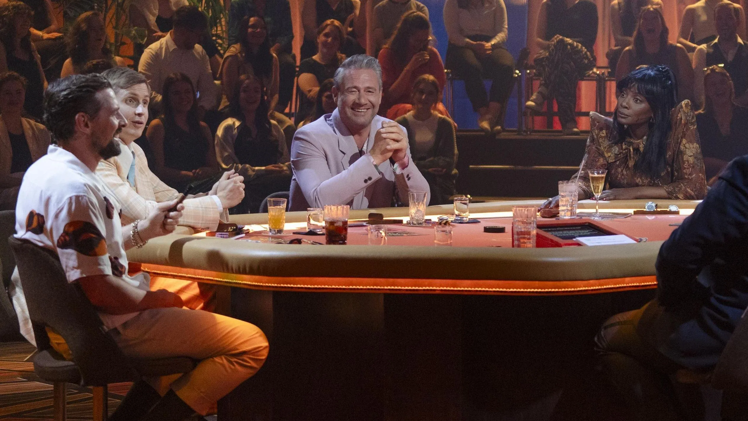 Klaas Heufer-Umlauf: Der Entertainer, der Deutschland begeistert!