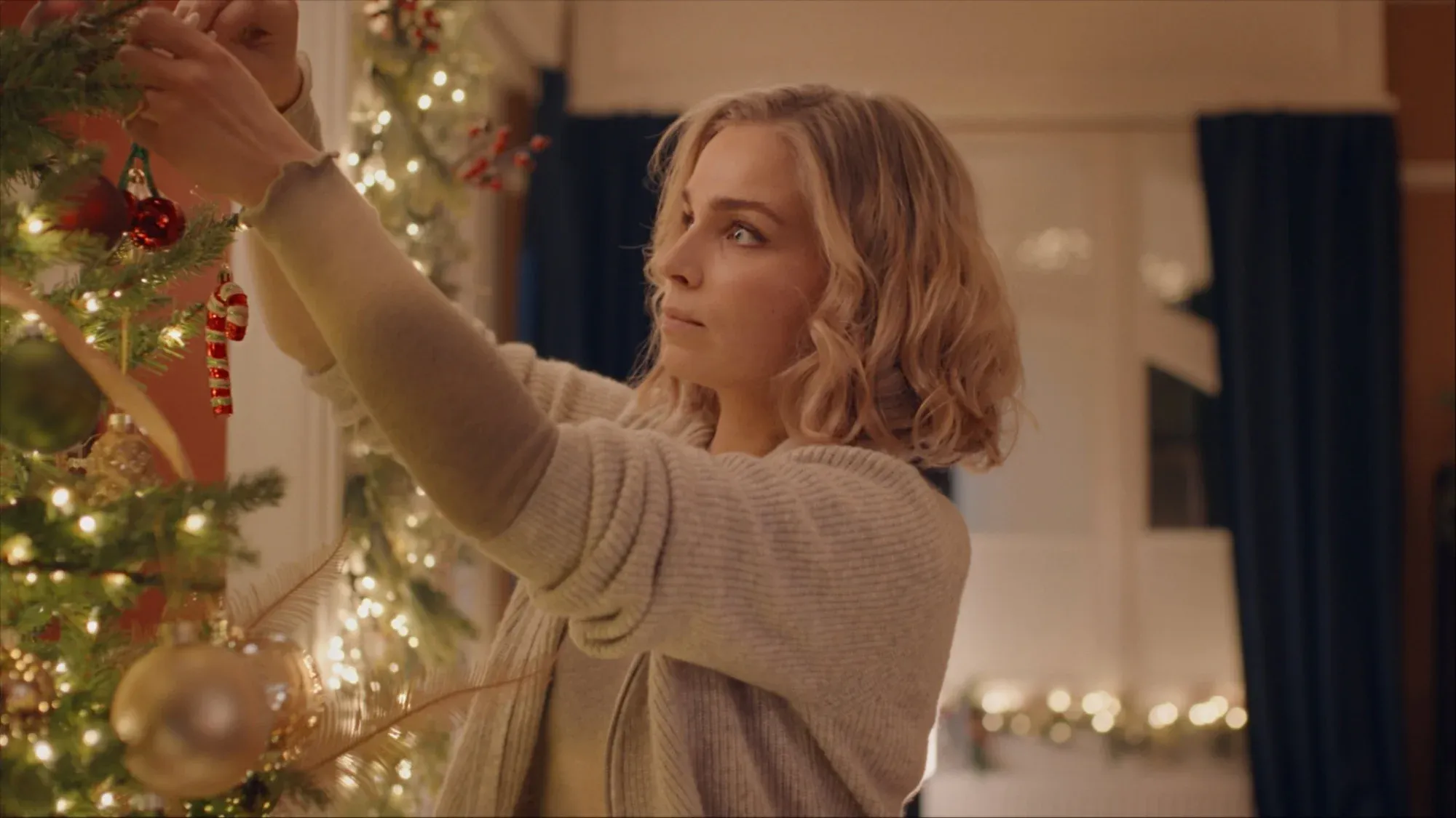 Single Bells: 12 Dates bis Weihnachten – Finde die Liebe in der Weihnachtszeit!