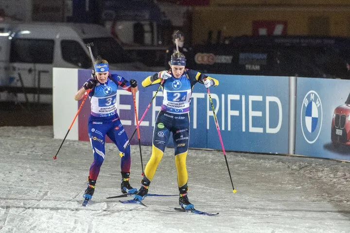 Skandal um Julia Simon: Hat die Biathlon-Championesse wirklich gestohlen?