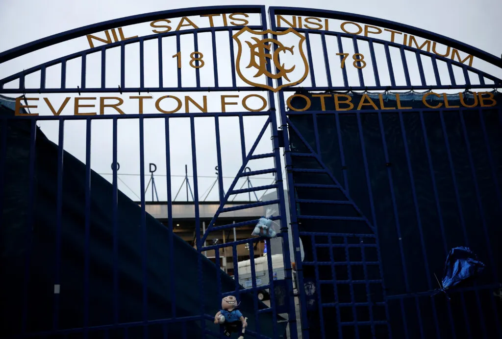 Sturmwarnung: Merseyside-Derby zwischen Everton und Liverpool abgesagt!