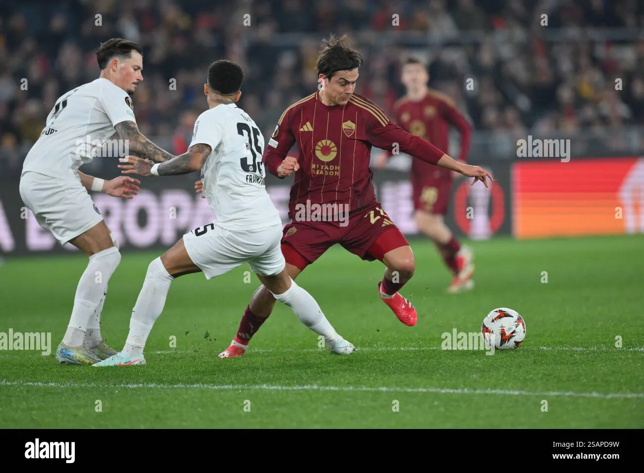 Drama auf dem Platz: Roma vs. Eintracht Frankfurt – Wer holt sich den Sieg?