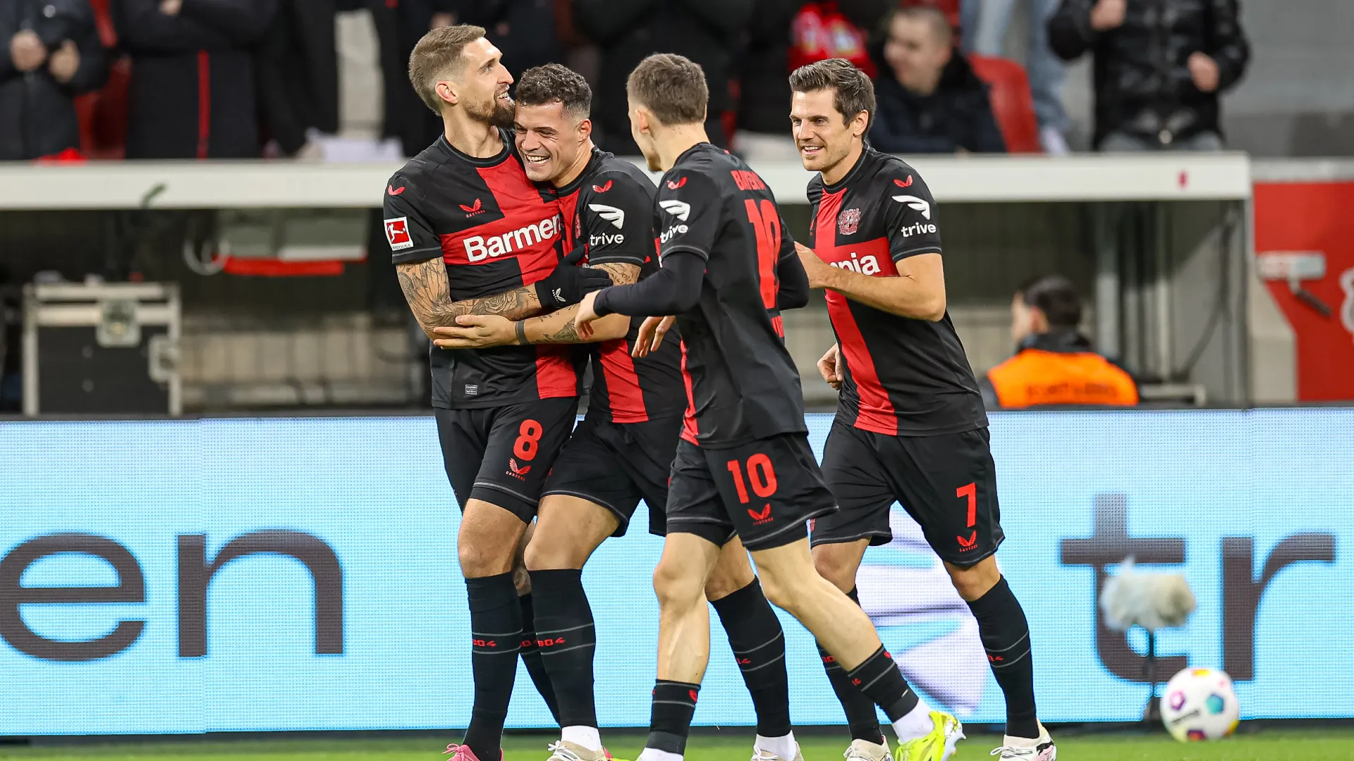 Eintracht Frankfurt vs. Leverkusen: Das Drama der Bundesliga – Wer bleibt im Rennen?