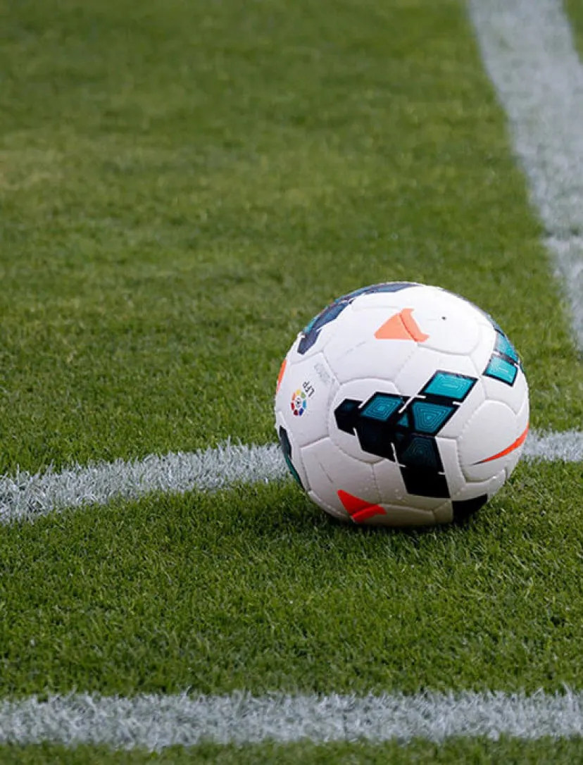 Warum Ajax Amsterdam gerade die Fußballwelt in Deutschland begeistert!