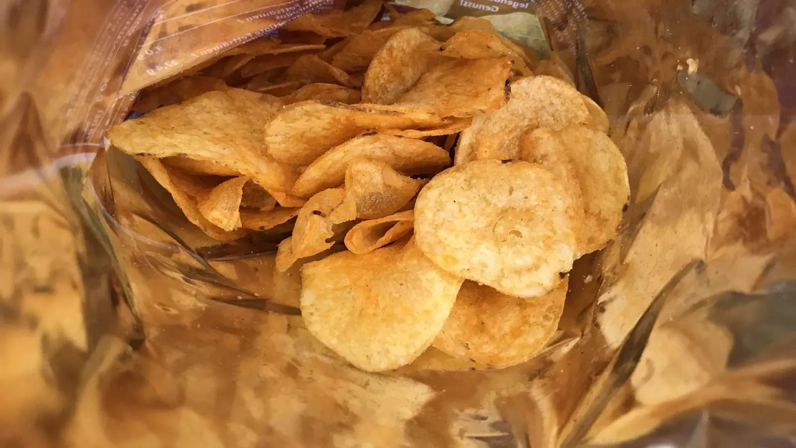 Alarmstufe Rot: Beliebte Chips im Rückruf – Sind Ihre Snacks betroffen?