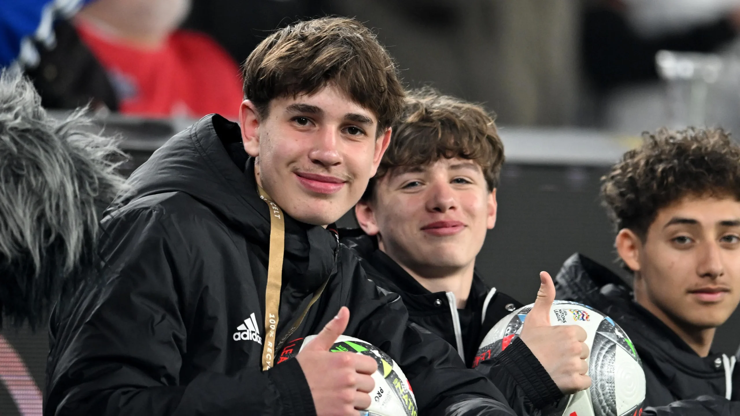 Balljunge oder Superstar? So verändern die kleinen Helfer den Fußball in Deutschland!