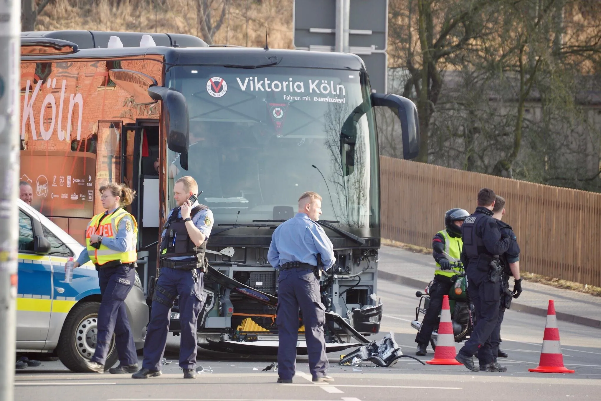 Drama im Erzgebirge: Aue trifft auf Viktoria Köln – Wer holt sich den Sieg?