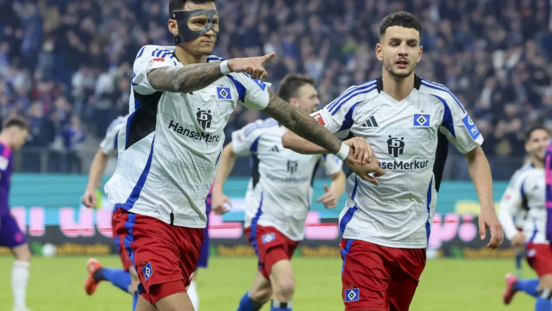 HSV vs. Düsseldorf: Das packende Duell, das ganz Deutschland fesselt!