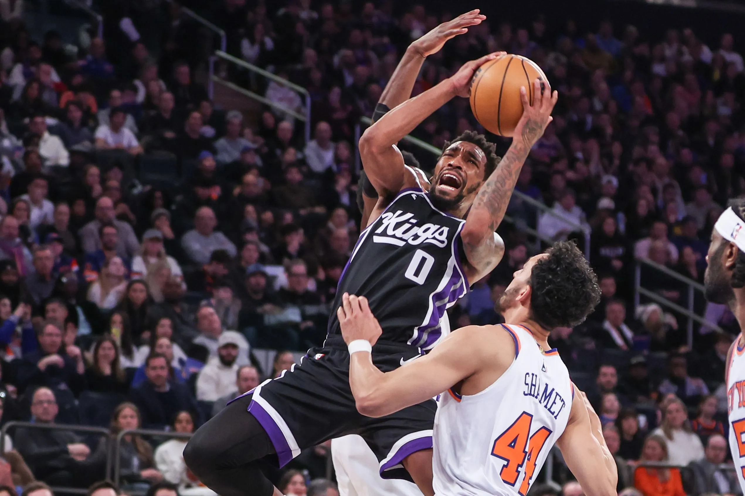 Knicks Triumphieren Über die Kings: Ein Spiel, das die NBA-Welt Erschütterte!
