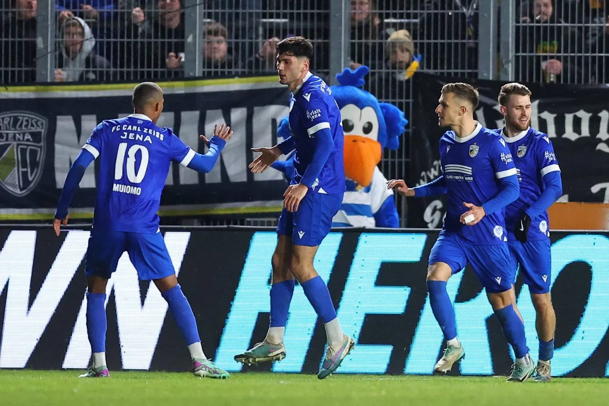 Lok Leipzig: Der Aufstieg eines Fußballwunders – So begeistert der Verein die Fans!