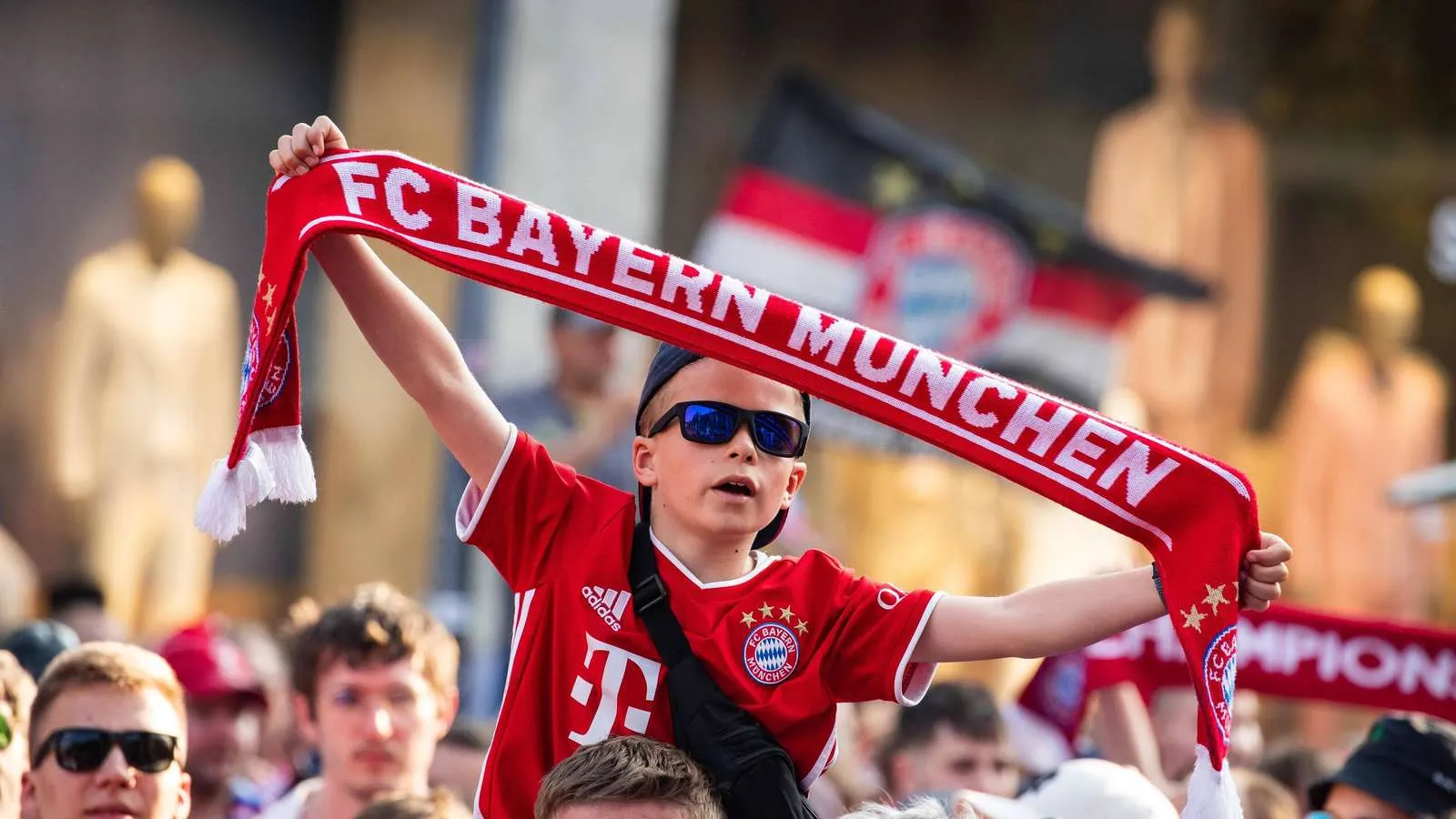 FC Bayern feiert Meisterschaft: So emotional war die große Meisterfeier!