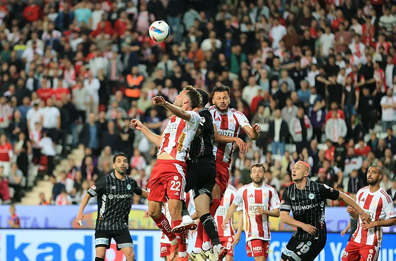 Kayserispor vs. Antalyaspor: Das spannende Duell, das Deutschland elektrisiert!