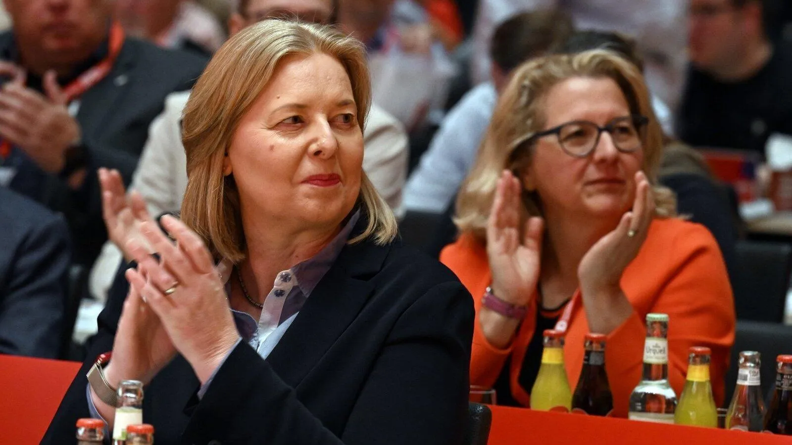Ministerin Baß: Der Aufstieg einer neuen politischen Machtfrau in Deutschland!