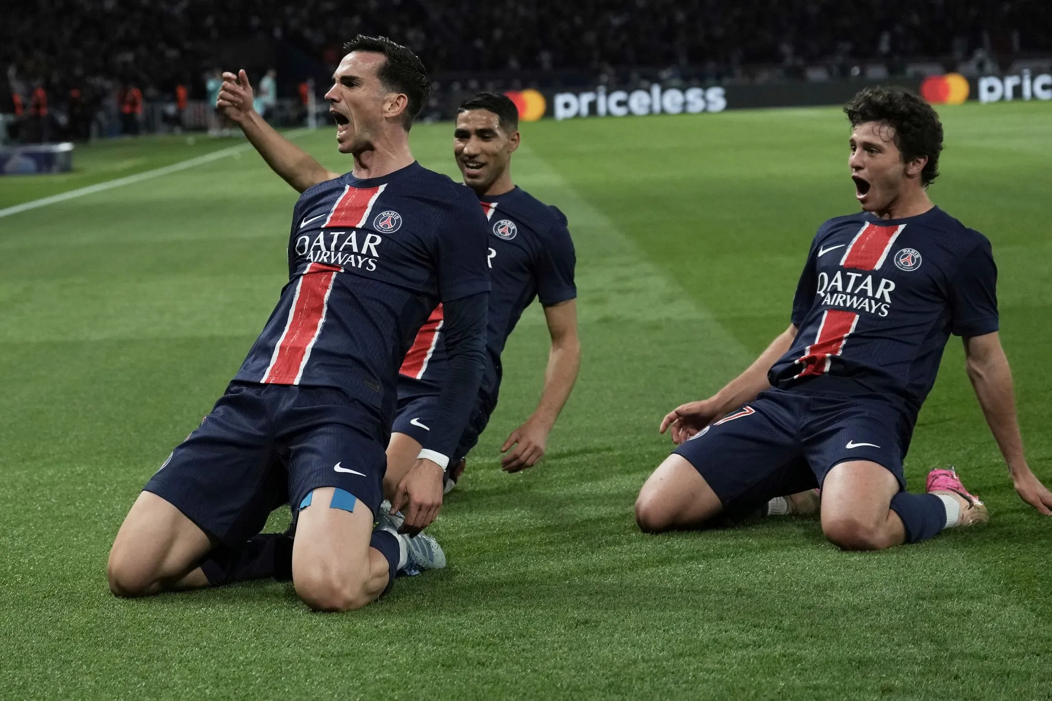 PSG vs. Arsenal: Wer wird das Duell der Giganten für sich entscheiden?