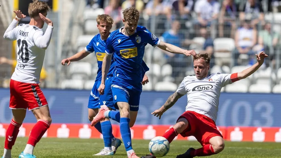 Revolution in der Optik: Carl Zeiss Jena und Meuselwitz im Fokus der Innovation!