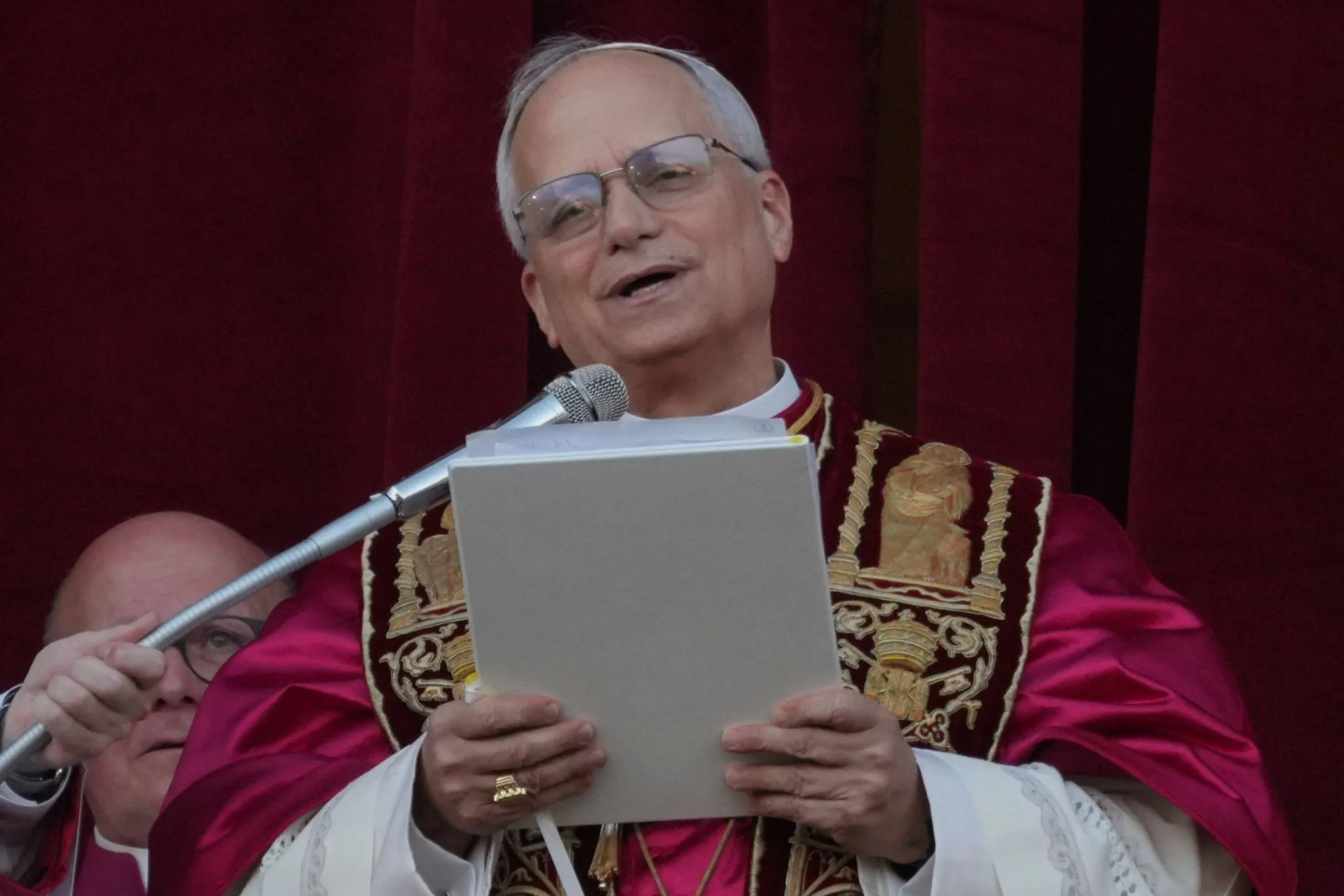 Robert Prevost: Der überraschende Aufstieg des neuen Papstes Leo XIV!