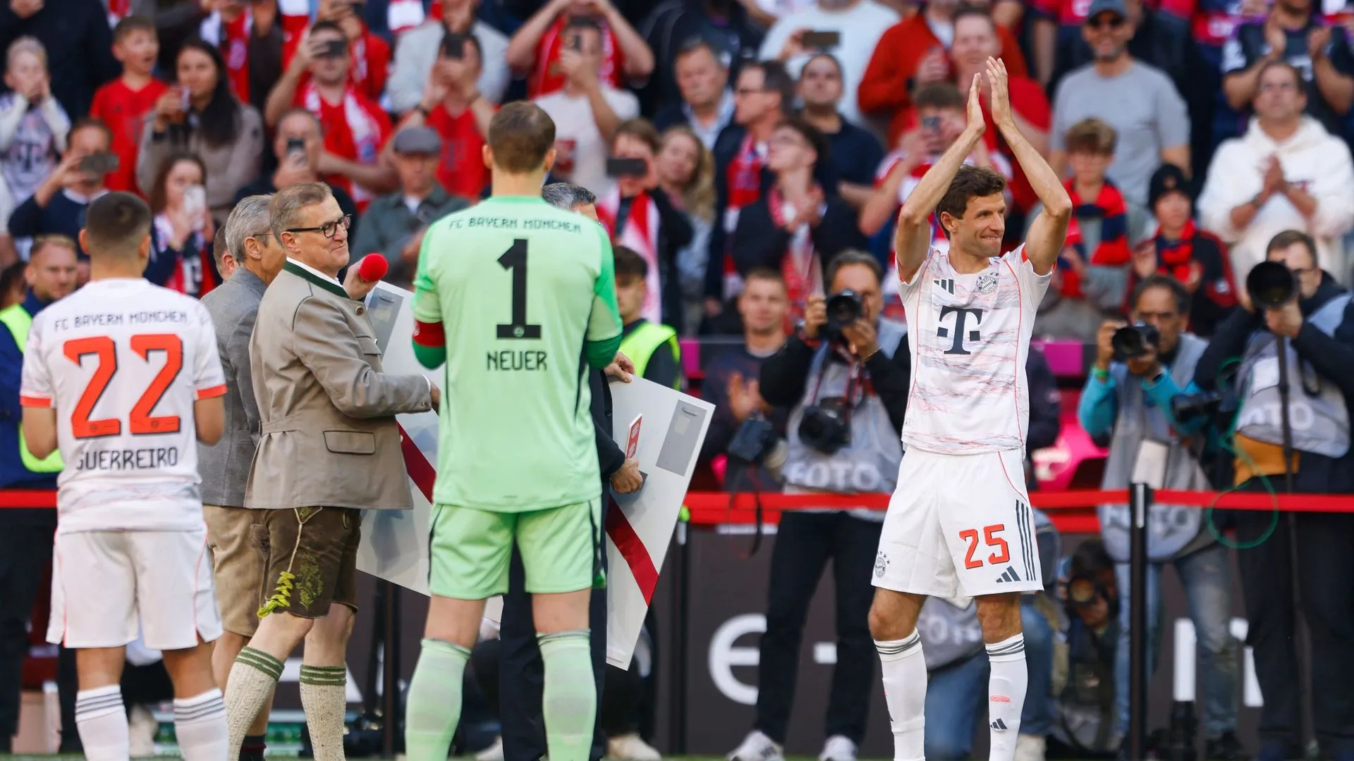 Thomas Müller und seine Frau: Ein Blick hinter die Kulissen der Fußball-Liebe!